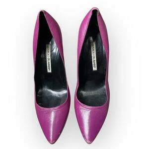 Manolo Blahnik Neiman Marcus Exclusive 100th Anniversary Pumps Magenta 38.5